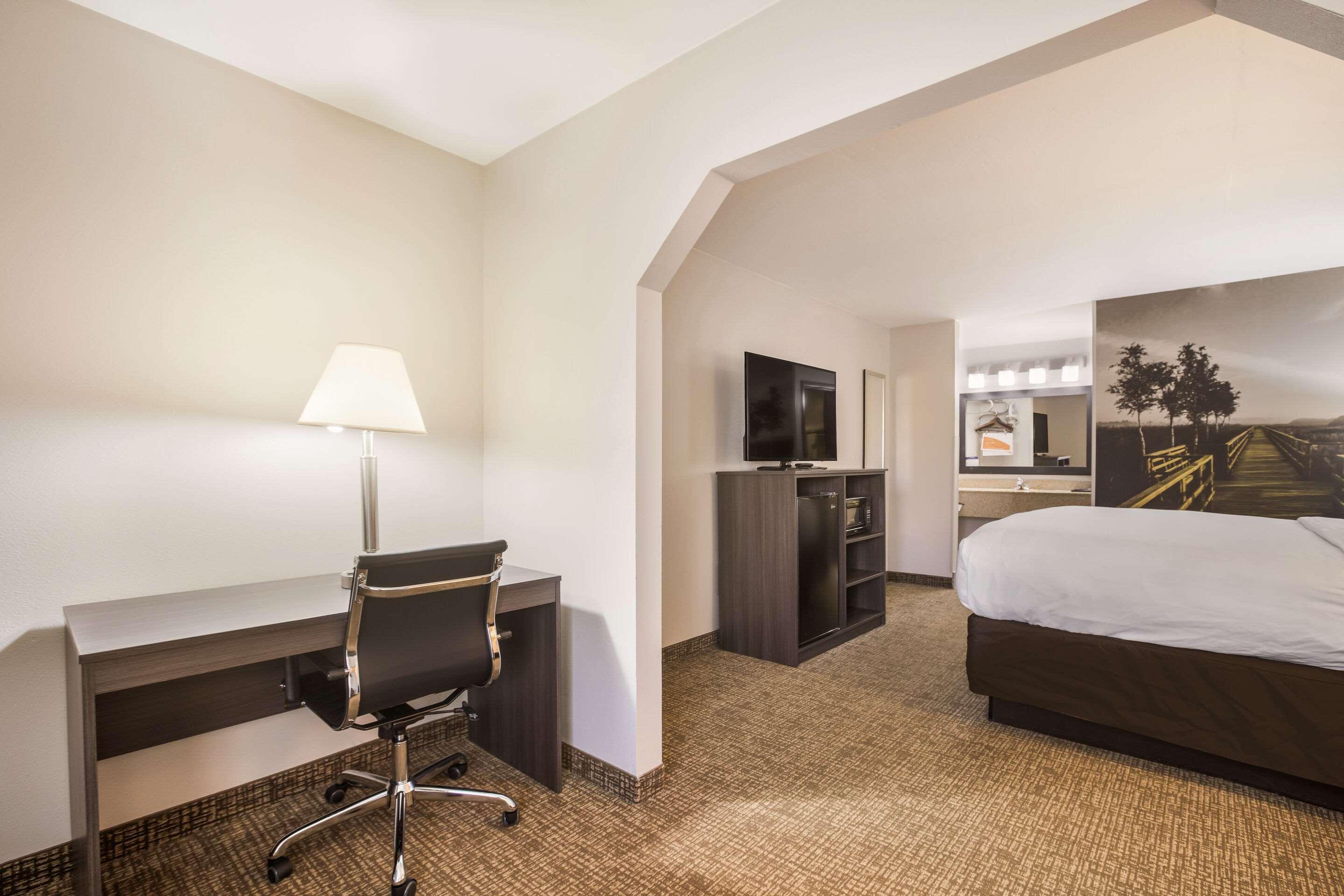 Hotel Clarion Pointe Forsyth I-75 Exterior foto