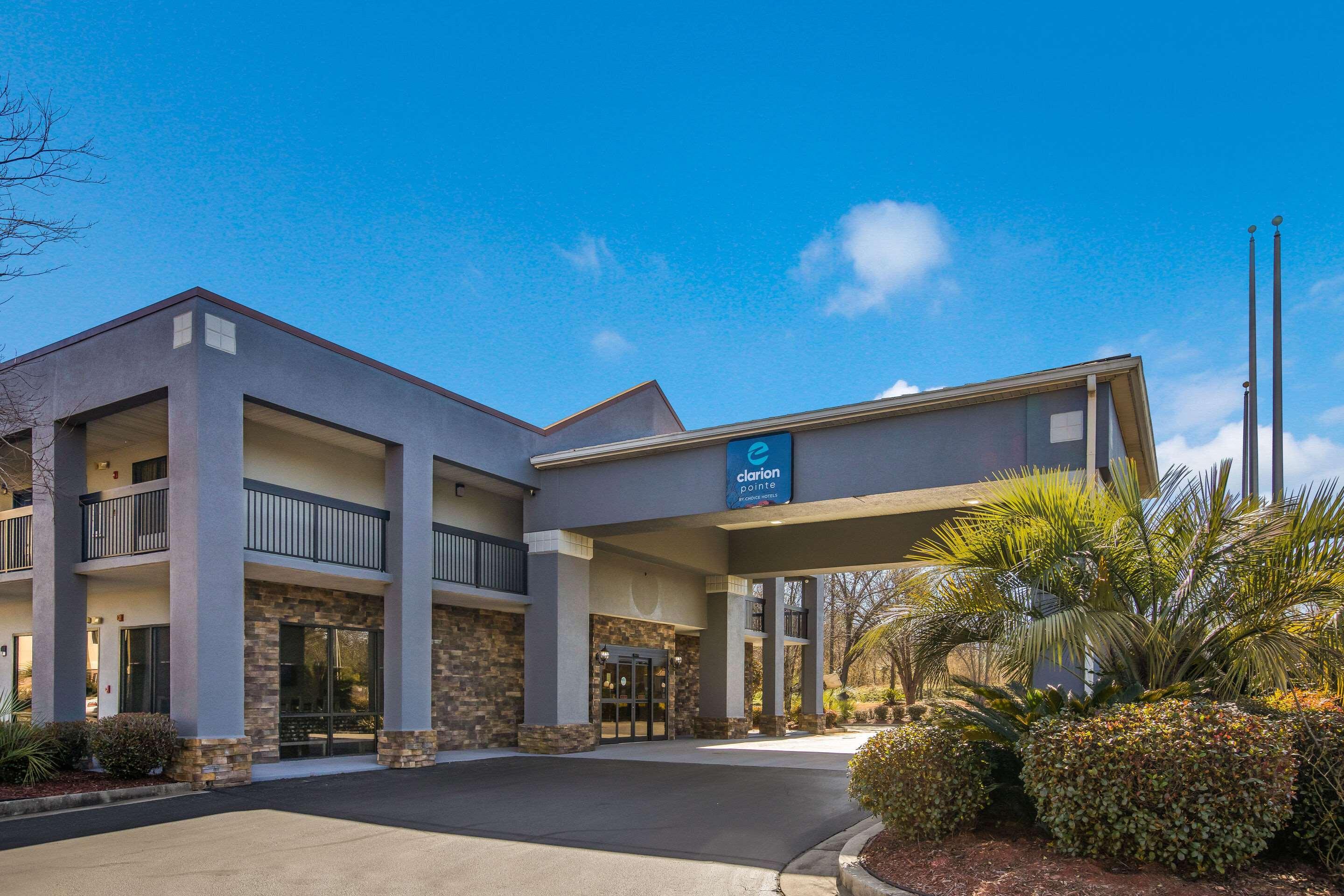 Hotel Clarion Pointe Forsyth I-75 Exterior foto
