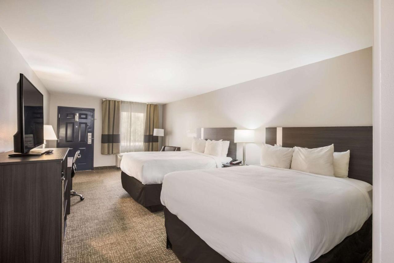 Hotel Clarion Pointe Forsyth I-75 Exterior foto